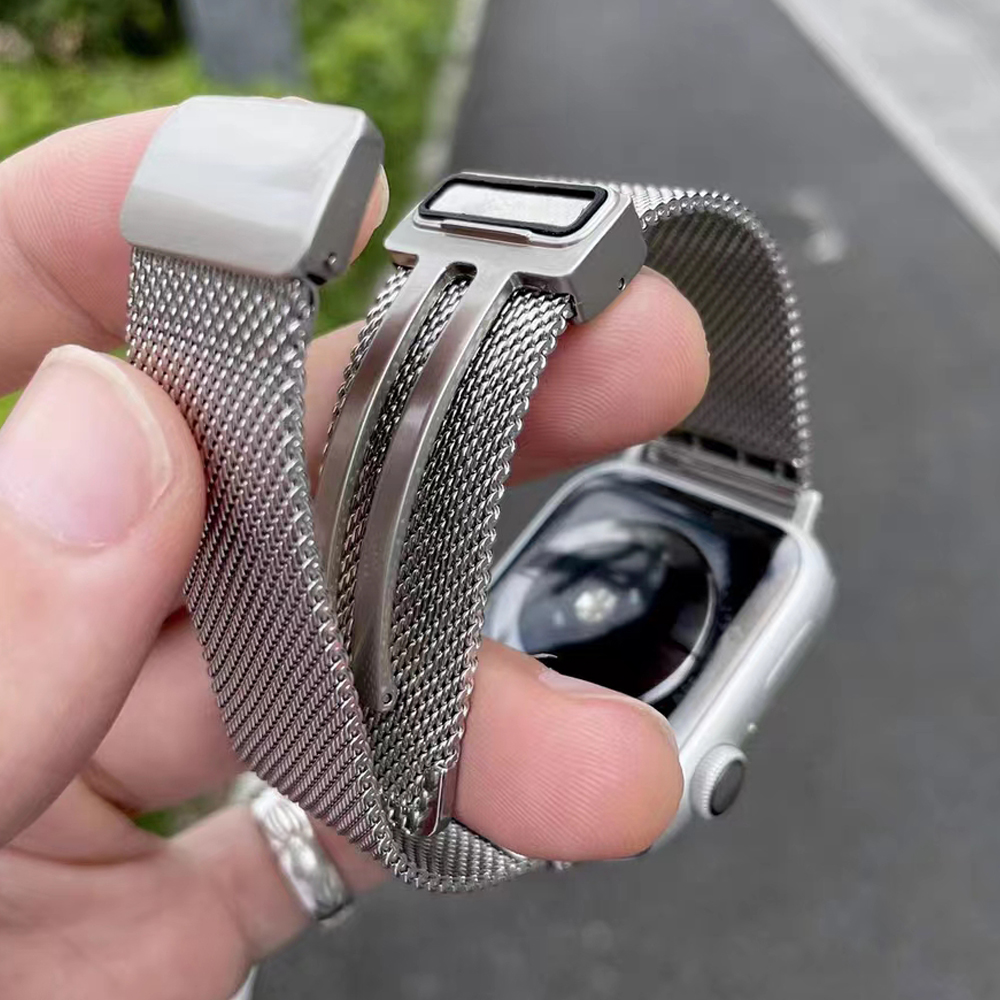 Loop Mesh Strap for Apple Watc - مراجعة Mesh Coil Strip وسعره